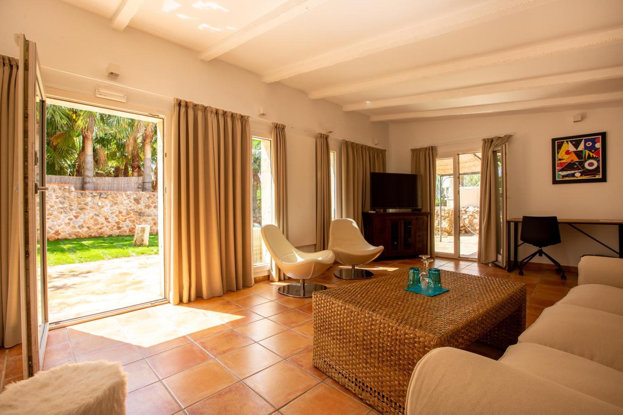 Hotell Amapola - Agrotourismus 4*
